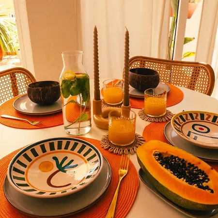 Casa Palmita - - Modern 2 Guests Terrace Wifi Apartment *